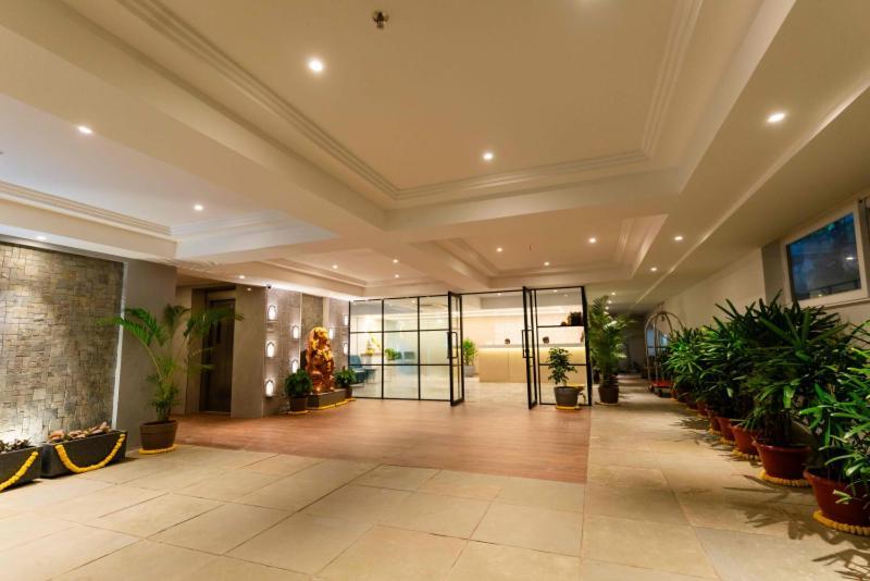 Hotel Ocean Blue Visakhapatnam Buitenkant foto